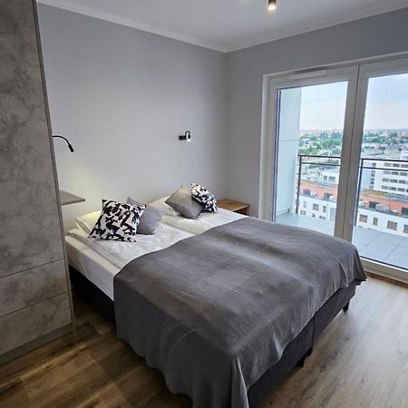 Apartament Bulgarska 59 - Sypialnia I Salon - 40M2 - Self Check In 24H بوزنان المظهر الخارجي الصورة
