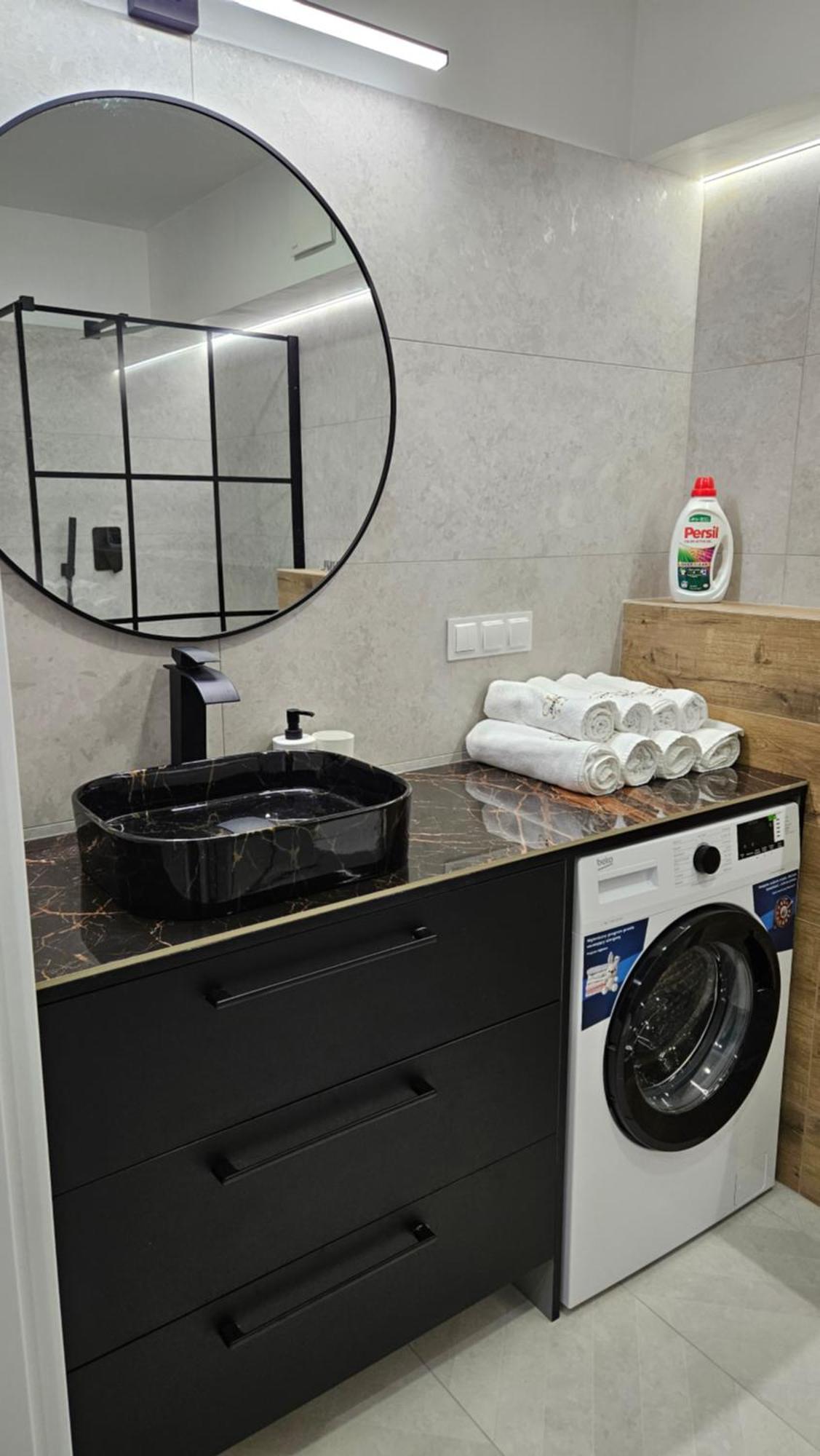 Apartament Bulgarska 59 - Sypialnia I Salon - 40M2 - Self Check In 24H بوزنان المظهر الخارجي الصورة